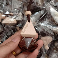 Vente en gros de bouteille de parfum de voiture de 8ml désodorisant suspendu pour diffuseur d'huile essentielle parfum récipient en verre vide-Minimum 100pcs
