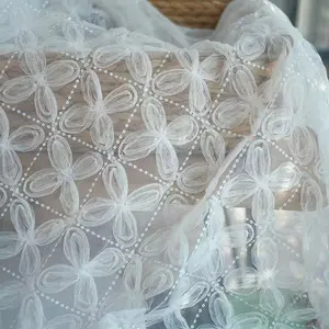 流行串珠3D花薄纱碎花亮片网眼蕾丝面料刺绣花童连衣裙薄纱蕾丝面料材质