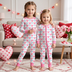 Conjunto de Pijamas al por Mayor para Bebés y Niñas Pequeñas con Estampado de Corazones y Lazos, Ropa de Dormir de Manga Larga, Atuendos para el Día de San Valentín - Product Image 1