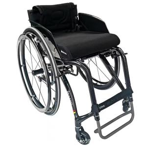Silla <span class=keywords><strong>de</strong></span> <span class=keywords><strong>Ruedas</strong></span> Deportiva Plegable <span class=keywords><strong>de</strong></span> Fibra <span class=keywords><strong>de</strong></span> Carbono Ultraligera <span class=keywords><strong>de</strong></span> 7.5 kg, <span class=keywords><strong>de</strong></span> Alta Rentabilidad y Gran Venta - Resistente para Actividades al Aire Libre - Product Image 4