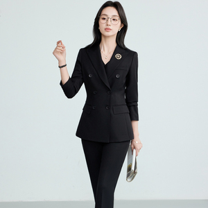 Costume formel pour femmes de haute qualité et luxueux, deux pièces, <span class=keywords><strong>blazer</strong></span> à manches longues avec décoration boutonnée, professionnel et durable - Product Image 2