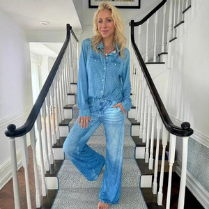 Set Due Pezzi in Denim alla Moda per Donna: <span class=keywords><strong>Camicia</strong></span> a Maniche Lunghe e Pantaloni a Gamba Larga, Completo Coordinato Streetwear <span class=keywords><strong>Femminile</strong></span> - Product Image 6