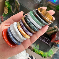Pierre de méditation en cristal naturel sculptée à la main, en quartz, pour la guérison par le Reiki, idéale comme cadeau