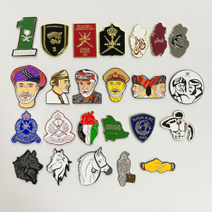 Metal Craft <span class=keywords><strong>DIY</strong></span> Personalizado Macio Esmalte Broche Uae Saudi Lapel Pin Com Adesivo Voltar - Product Image 3