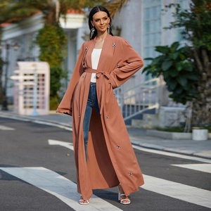 Vente de gros Cardigan musulman Abaya de Dubaï ornée de beaux vêtements islamiques Robes de femmes Abaya Nida perlée Abaya musulmane ouverte sur le devant - Product Image 6