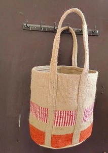 Unique Design Fashion Bulk Supply Jute Tote Bags Eco Material Washable Non Woven Handle for Retail Packaging Shopping <b>Gifting</b> - Product Image 6