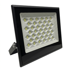 Reflector LED de 100W IP67, Cuerpo de Aluminio Fundido a Presión, Chips SMD 2835, Montaje en Suelo, Alta Luminosidad, Uso en Jardín, 1 Año de Garantía - Product Image 1