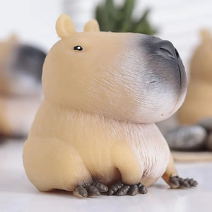 Statuette de Capybara Amusante à Pincer, Figurines de Capybara Extensibles à Presser, Figurine Animale à l'Expression Mignonne, Décoration d'Intérieur, Cadeau Créatif - Product Image 2