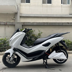 Scooter Eléctrico 2022 Nuevo Diseño 3000W Potente Central con Certificado EEC, Batería de Litio de Gran Capacidad 72V60ah - Product Image 2