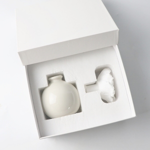 Regalo di lusso fatto a mano in porcellana fiore 100ML bottiglia in ceramica profumata Aroma deodorante per la casa <span class=keywords><strong>diffusore</strong></span> di lamelle di olio essenziale - Product Image 5