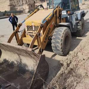 Diproduksi dalam 2009 digunakan merek Cina SDLG LGB680 <span class=keywords><strong>8</strong></span> Ton Backhoe <span class=keywords><strong>Loader</strong></span> dalam harga diskon untuk dijual - Product Image 6