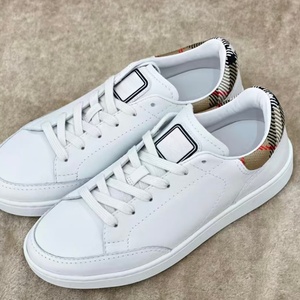 Chaussures de luxe classiques de haute qualité Burberres - Chaussures athlétiques élégantes et confortables pour la marche en plein air et les occasions décontractées - Product Image 4