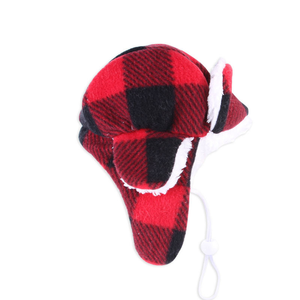 Chapeau de Noël chaud pour chien avec cache-oreilles, bonnet réglable à carreaux rouges pour animaux de compagnie, couvre-chef de Noël pour chien - Product Image 3