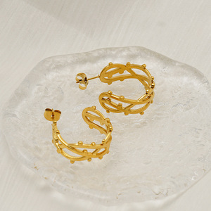 ZOGXIN Cuff Earrings Gold Geometric C-shaped Party Fashion Jewelry Stainless Steel Earrings - Product Image 3