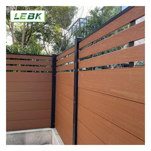 Clôture en <span class=keywords><strong>bois</strong></span> composite en plastique WPC Nouveau grain de <span class=keywords><strong>bois</strong></span> gaufré 3D Clôture en composite co-extrusion de deuxième génération Clôture WPC - Product Image 2
