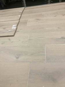 Suelos <span class=keywords><strong>de</strong></span> madera <span class=keywords><strong>de</strong></span> roble <span class=keywords><strong>de</strong></span> grano recto Edgy, suelo <span class=keywords><strong>de</strong></span> madera dura con sistema T & G <span class=keywords><strong>de</strong></span> <span class=keywords><strong>cambio</strong></span> químico aceitado blanco para uso en interiores - Product Image 4