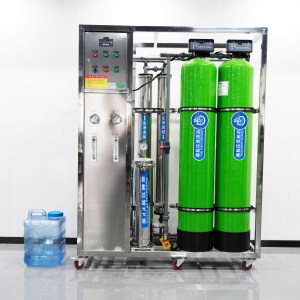 Equipo de Tratamiento de Agua por Ósmosis Inversa Industrial y Comercial, <span class=keywords><strong>Planta</strong></span> de Producción de Agua en Botella y Bolsa - Product Image 1