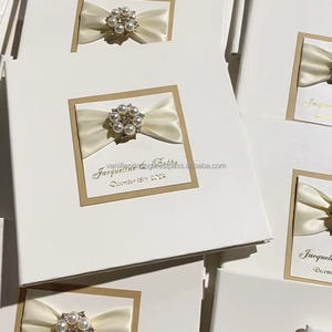 Cartes de vœux d'estampage élégantes personnalisées de haute qualité pour les événements de mariage - Product Image 1