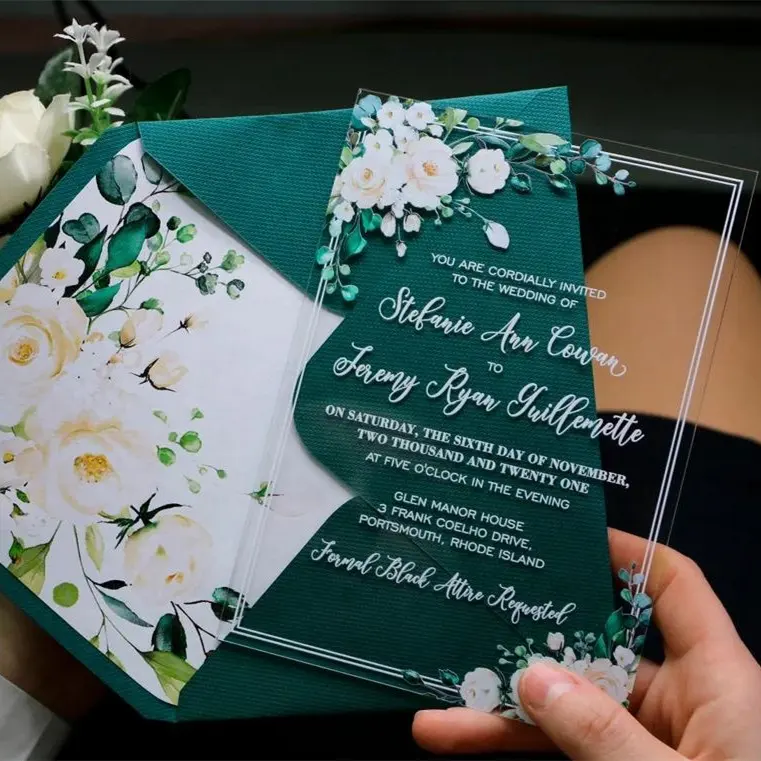 Invitación de boda para fiesta nupcial verde, elegante, transparente, con rosas blancas de marfil y hojas verdes, flores Vintage