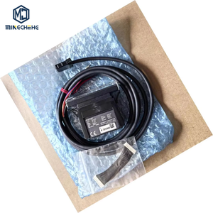 เครื่องอัดไฮดรอลิกสำหรับงานหนัก รุ่น GT-76AP สำหรับขึ้นรูปโลหะ บีบอัดพลาสติก การวัลคาไนซ์ยาง และวัสดุอุตสาหกรรม - Product Image 1