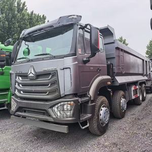 Camion benne d'occasion Sinotruck Howo 8x4 12 pneus, capacité de 18000 kg - Product Image 1