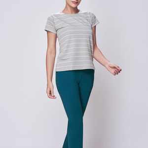 Nouvelle Collection – Dernière Tendance : T-shirts Décontractés à Manches Courtes pour Femmes – Qualité Supérieure – Été 2026 - Product Image 2