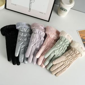 Winter <b>Warm</b> <b>Gloves</b> For Women Touchscreen Compatible Windproof Waterproof Stylish Commute Outdoor <b>Gloves</b> - Product Image 1
