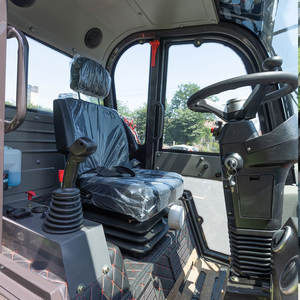 Cargadora de Ruedas Mini Articulada de 2000 kg con Sistema de Accionamiento Hidrostático Certificado CE de Italia, con Brazo Telescópico - Product Image 5