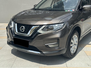 Auto Usata Premium <span class=keywords><strong>Nissan</strong></span> X-Trail 2020 Grigia 2.0L CVT per Esportazione - Product Image 2