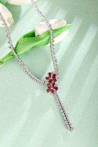 Collana di lusso lunga con nappine a forma di fiore in argento 925 con pietra preziosa coltivata da laboratorio collana <span class=keywords><strong>rubino</strong></span> per donna accessori di tendenza - Product Image 3