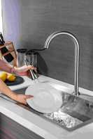 Robinet de cuisine extractible à col de cygne haute portée en acier inoxydable SUS304, mitigeur froid simple pour évier, finition brossée