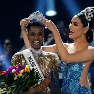 Miss universe pageant tiaras com coroa, fabricante para design personalizado beleza coroa com pente