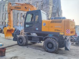 Chaîne de chenilles Hyundai Excavator210W-7 210-9S 220-9S 305-9T 22 tonnes excavatrice Hyundai 210-9S d'occasion à vendre - Product Image 6