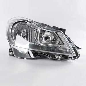 Faro Delantero Derecho para Mercedes-Benz Clase C W204 2011-2014, Reemplazo de Halógeno/Xenón, Nuevo, 12V P1838, Reparación/Actualización - Product Image 1