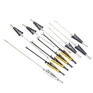 Ensemble d'instruments cardiaques MICS en acier personnalisable pour la chirurgie cardiothoracique, avec porte-aiguille et source d'alimentation manuelle - Product Image 1