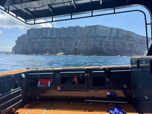 Bateaux de pêche en cabine offshore de <span class=keywords><strong>10</strong></span> mètres, bateaux de pêche en mer à moteur <span class=keywords><strong>hors</strong></span>-<span class=keywords><strong>bord</strong></span>, coques en V profondes jumelées pour différents environnements de pêche - Product Image 5