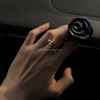 Diffuseur d'arômes pour voiture, clip de ventilation carré élégant en alliage, logo personnalisé OEM/ODM, parfum d'intérieur automobile