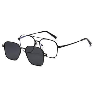 Lunettes de soleil magnétiques BQ-8013, monture carrée, UV400, polarisées, anti-éblouissement, lunettes de conduite pour hommes, verres dorés et noirs - Product Image 2