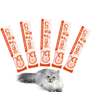 Golosinas <span class=keywords><strong>de</strong></span> gato cremosas orgánicas OEM gran oferta 80g comida húmeda para gatitos mayores pollo y atún con sabor a aperitivos para mascotas Barra <span class=keywords><strong>de</strong></span> tiras 16G * 5 uds - Product Image 1