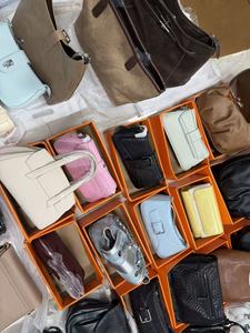 Nuova Borsa a Spalla Classica Economica in Pelle PU per Donna, Stile Vintage con Chiusura a Cerniera e Fodera in Poliestere, per Uso Quotidiano - Product Image 2