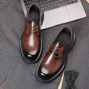 Chaussures habillées décontractées pour hommes à semelle épaisse, imperméables, style automne, en cuir véritable, idéales pour les fêtes et les occasions professionnelles - Product Image 6