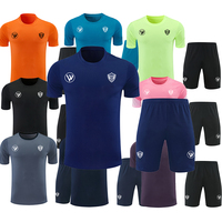 Camiseta de Fútbol Personalizada al por Mayor, Uniforme de Equipo 100% Poliéster Transpirable de Secado Rápido, Manga Corta para Hombre Adulto, Local y Visitante
