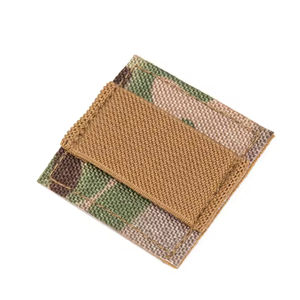 Support et autocollant de rangement pour casque et écouteurs en polyester et nylon camouflage tactique pour casque – Vente en gros - Product Image 3