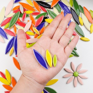 Mosaicos de Cerámica Modernos con Diseño de Pétalos de Flores Iridiscentes, 4 mm de Grosor, para Manualidades, 3 Tamaños, para Decoración de Peceras, Jarrones y Escalones - Product Image 5
