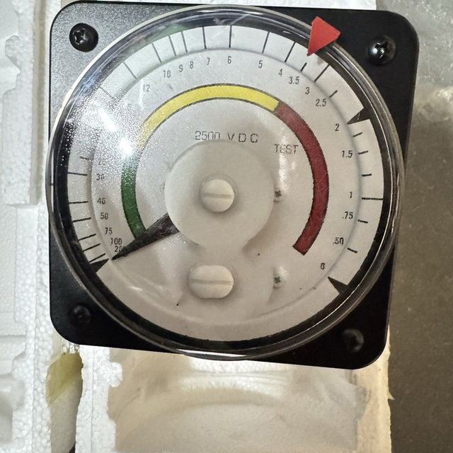 Plc Db-40 103111eaea-7ybwbrf 2500vdc Nib Gp7000-2 0-200 Megaohms Meter Wholesale