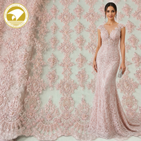 Tissu en dentelle de tulle brodé à la main avec des paillettes et des perles lourdes pour les robes de femmes, les accessoires de mariage pour filles, 100% polyester