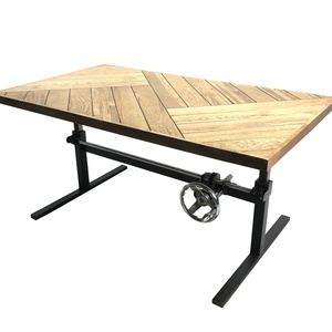 Mesa de Comedor de Hierro Fundido Industrial con Base Vertical Ajustable a Mano y Tapa de Madera Estilo Antiguo - Product Image 1