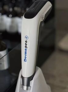 Stylo de Microneedling Original MD Dermapen4 pour Rajeunissement Cutané, Appareil de Microneedling à 16 Aiguilles - Product Image 5