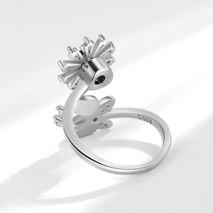 Bagues empilables personnalisées pour femmes avec motif floral, zircone cubique tendance, plaqué or, cuivre, logo personnalisé pour les occasions festives - Product Image 5