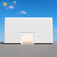 Grande structure gonflable autoportante, tente de réception commerciale en forme de cube blanc pour exposition et salon professionnel